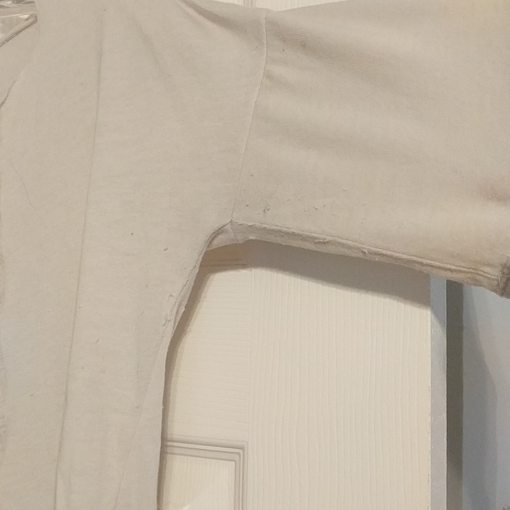 EUC Raquel Allegra Tshirt - Picture 6 of 8