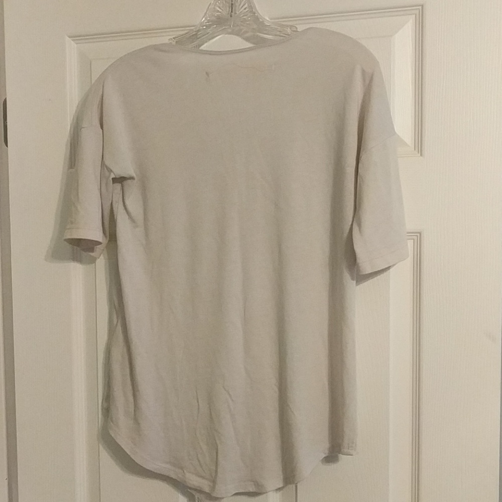 EUC Raquel Allegra Tshirt - Picture 8 of 8