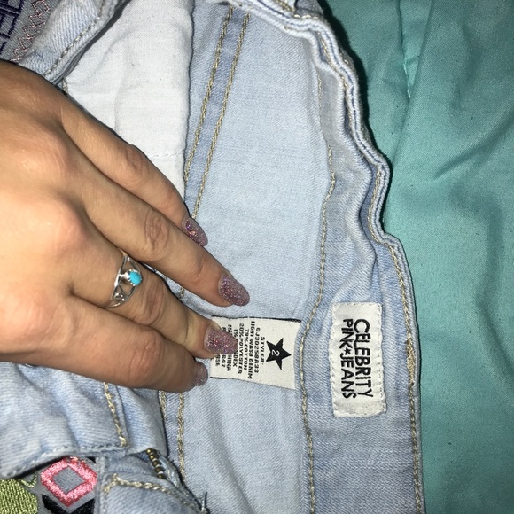 Embroidered shorts. Multicolored Aztec design. - Picture 3 of 3