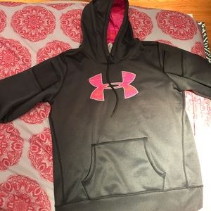 Size L gray/pink under armor sweatshirt!Never warn