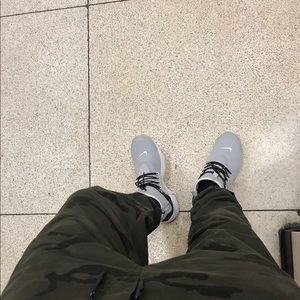 Meet your Posher, John