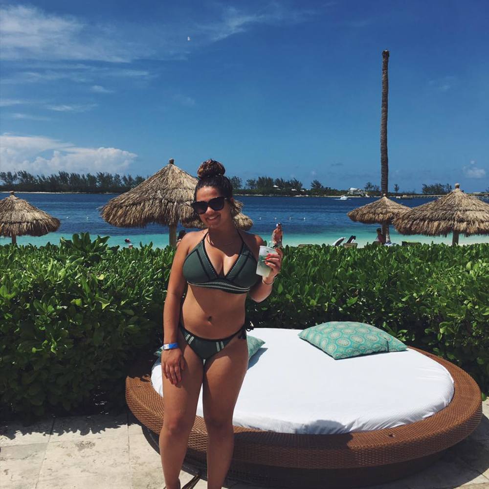 Meet your Posher, Caitlyn