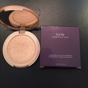 Tarte Exposed Amazonian Clay Highlight