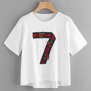 Embroidered 7 rose tee