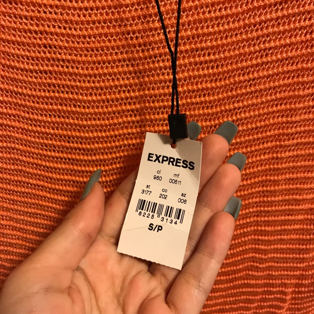 Express Mesh Top - Picture 2 of 2