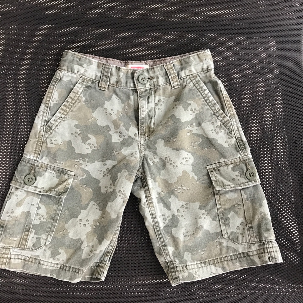 Boys Levi's Cano Shorts SIZE:Reg 5-6