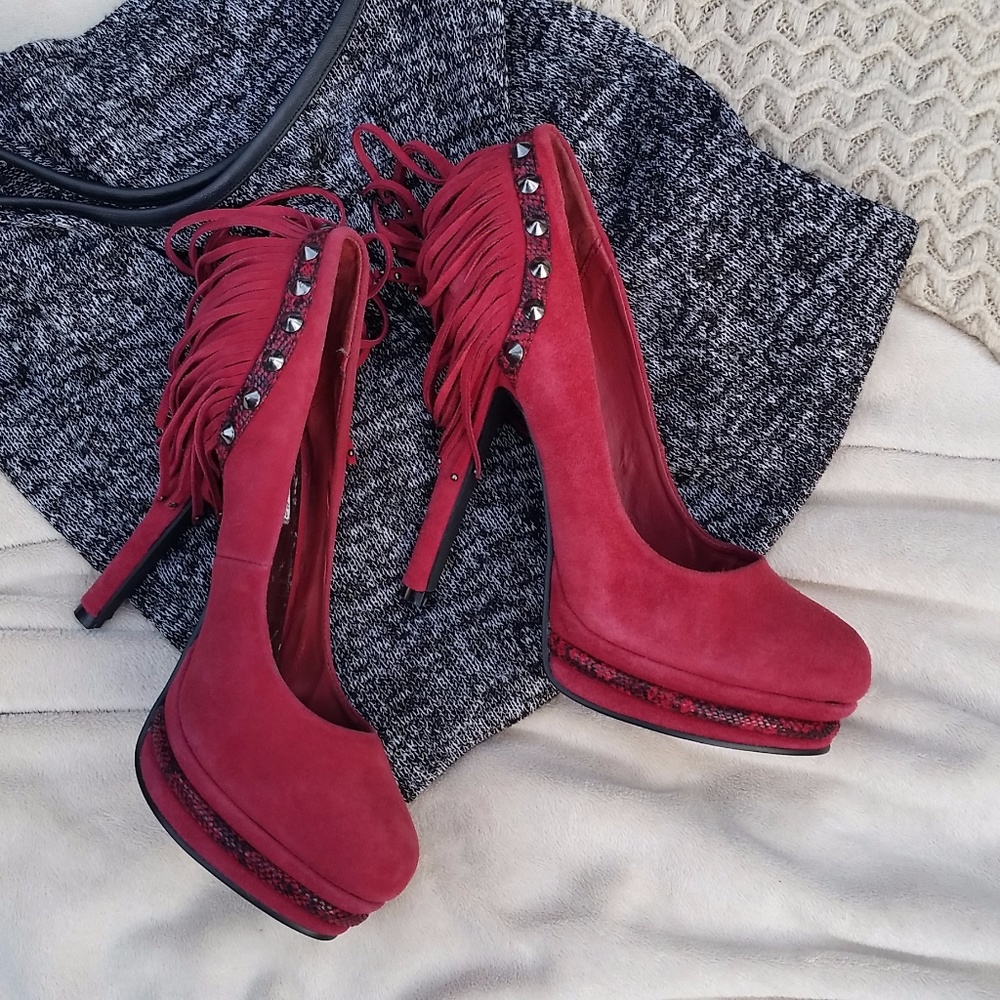 Rare Naughty Monkey Magenta Fringe Pumps Size 7.5