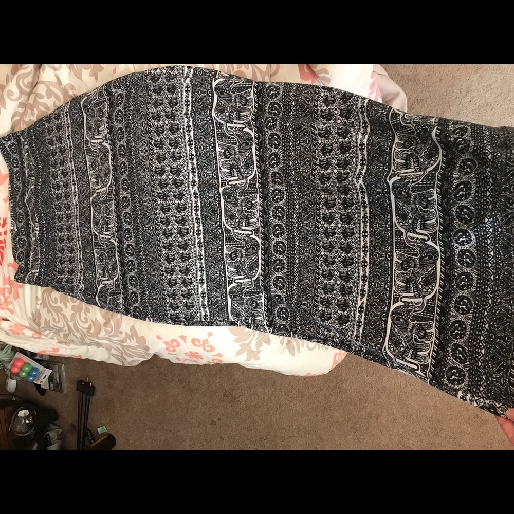 Rue 21 maxi skirt