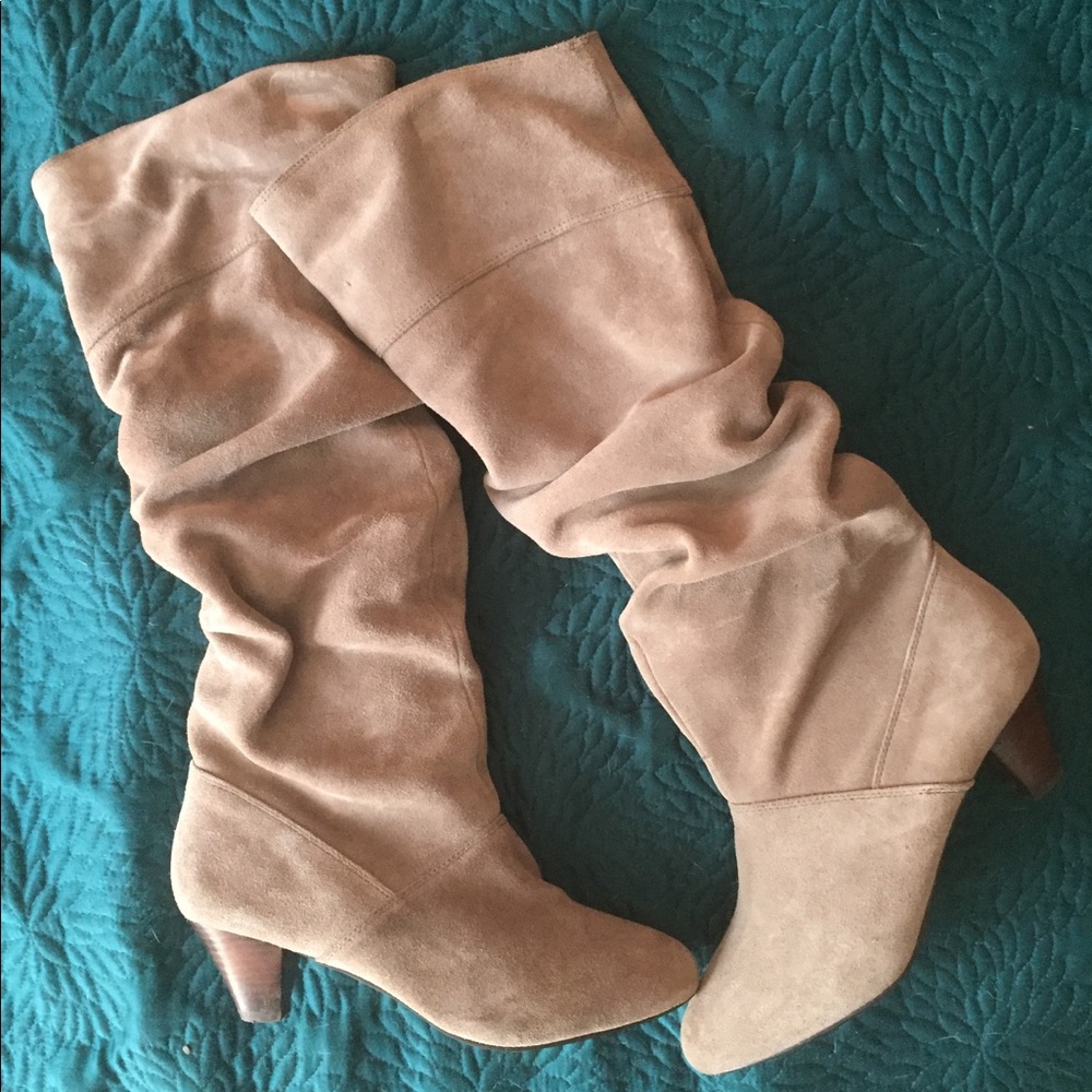 Colin Stuart grey suede slouch boots size 8