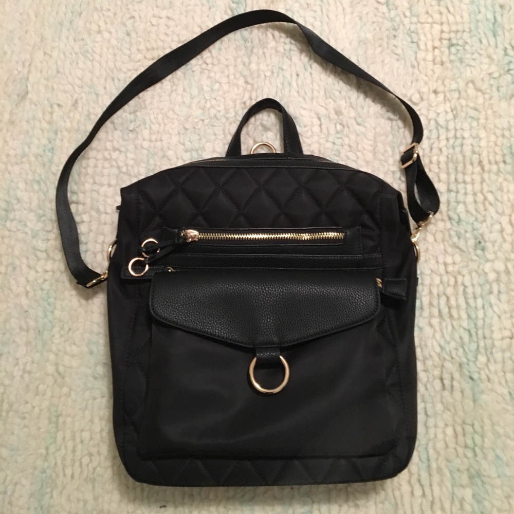 Versatile black quilted purse/backpack