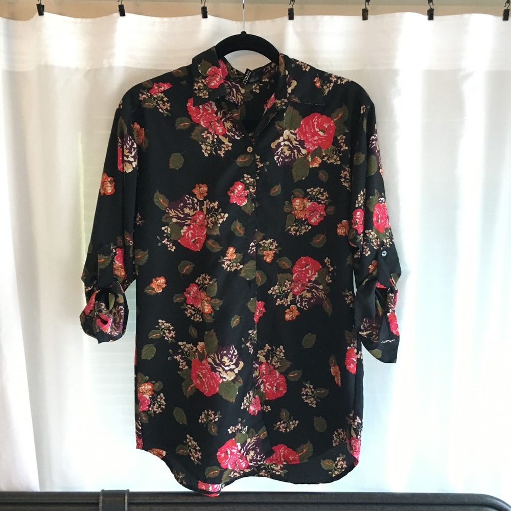Floral button-down shirt, size 4