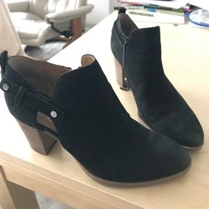 Heel made me taller than boyfriend 🙄