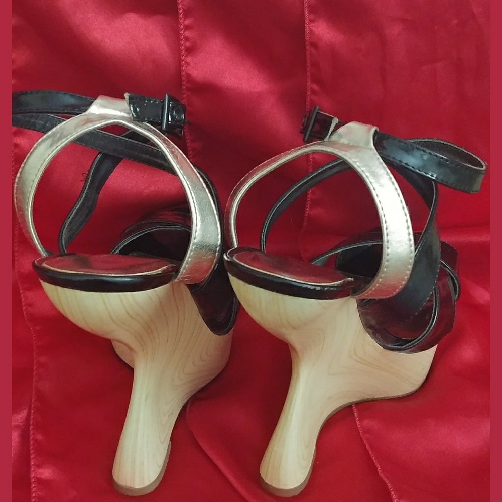 Wedges - Picture 3 of 4