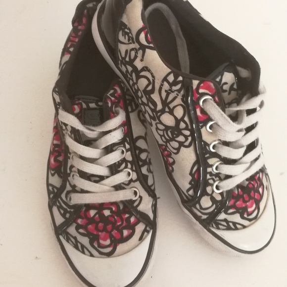 coach flower sneakers