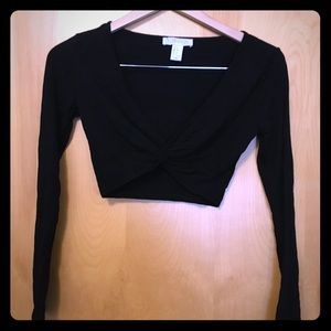 Super cropped long sleeved ballet top