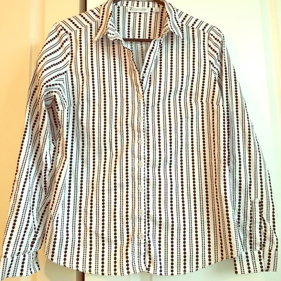 ⚠️ LAST CALL! MP New York & Co button-down - Picture 1 of 3