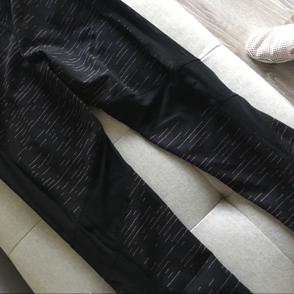 Zella Capris - Picture 5 of 7