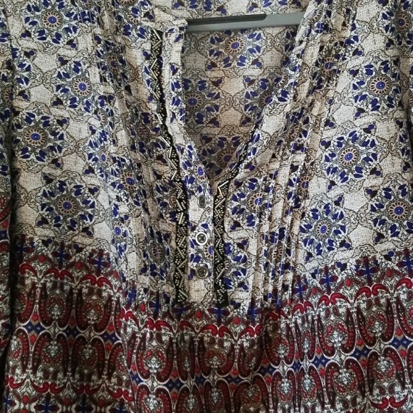 Your 2017 🍾holiday 🍾tunic is HERE - Picture 2 of 5