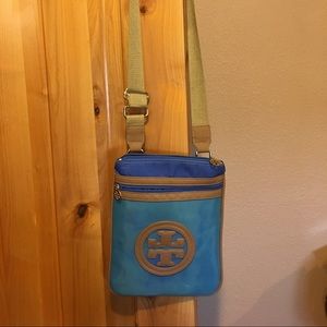Tory burch crossbody authentic