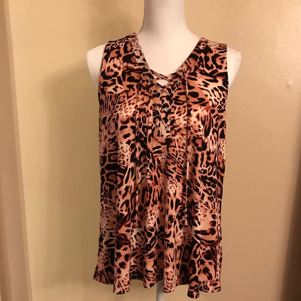 Jennifer Lopez Animal Tank