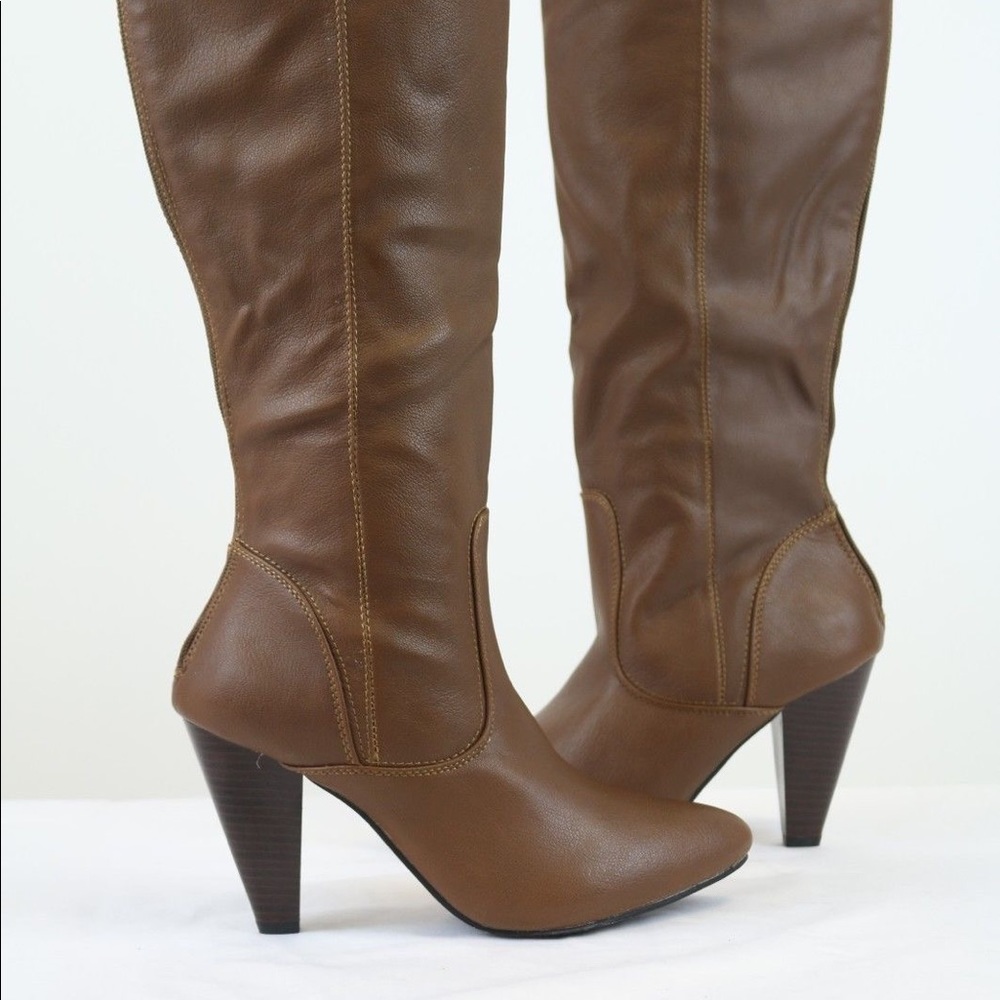 Rampage Women's Knee High Brown Boots Zipper Rear - Picture 3 of 4
