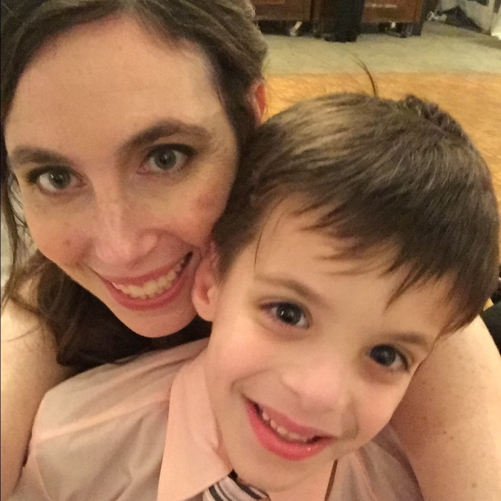 Meet your Posher, Jennifer