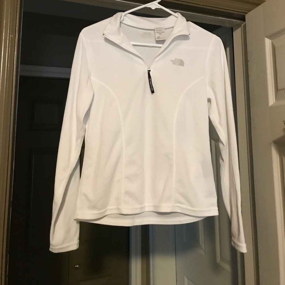 The North Face pullover size small
