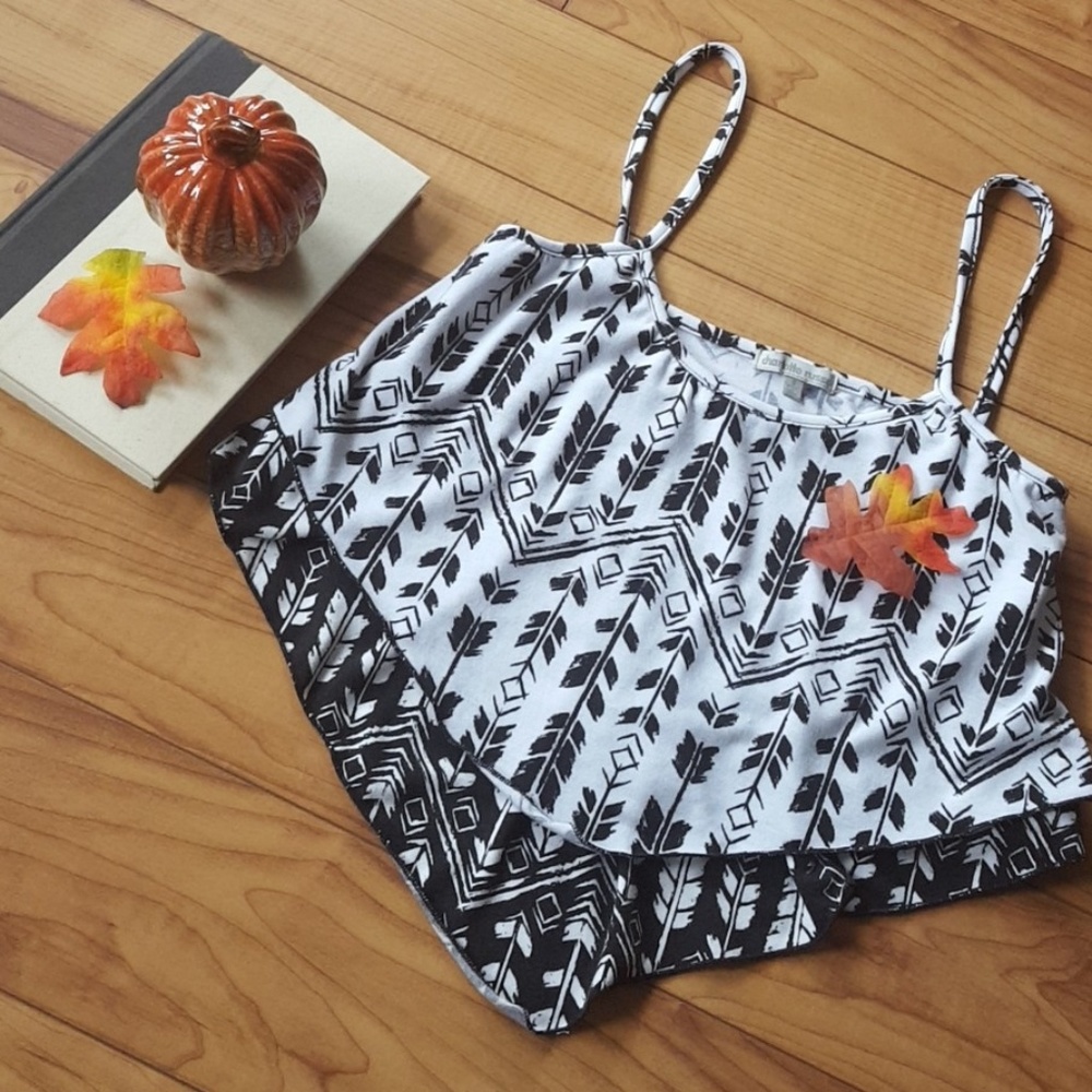 Charlotte Russe Cropped Arrow Tank