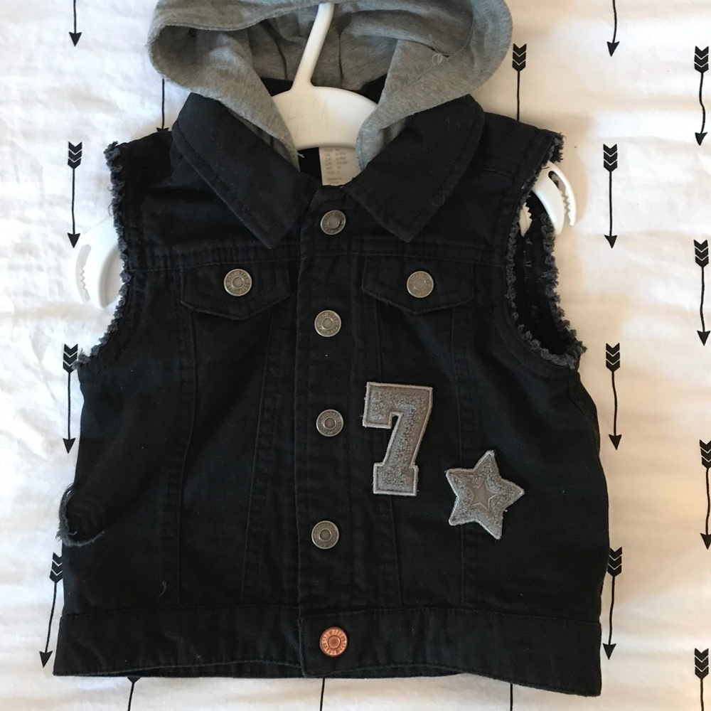 H&M Black Hooded Vest, 6-9 Months Distressed Denim