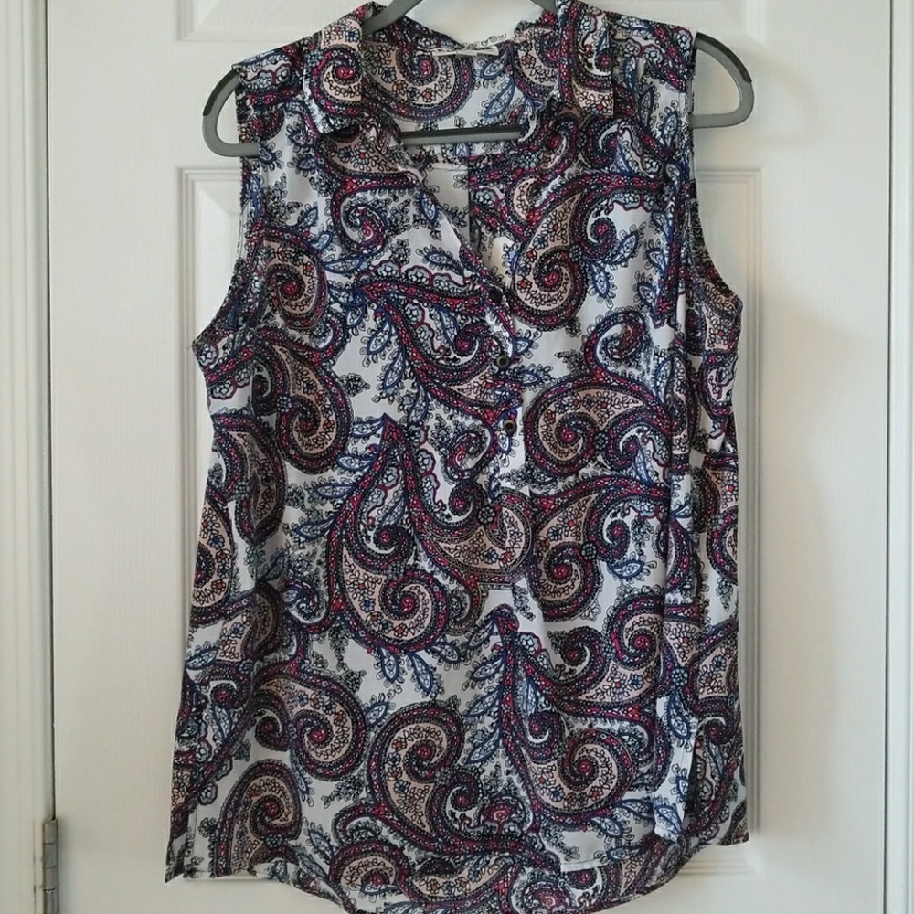 Sleeveless top