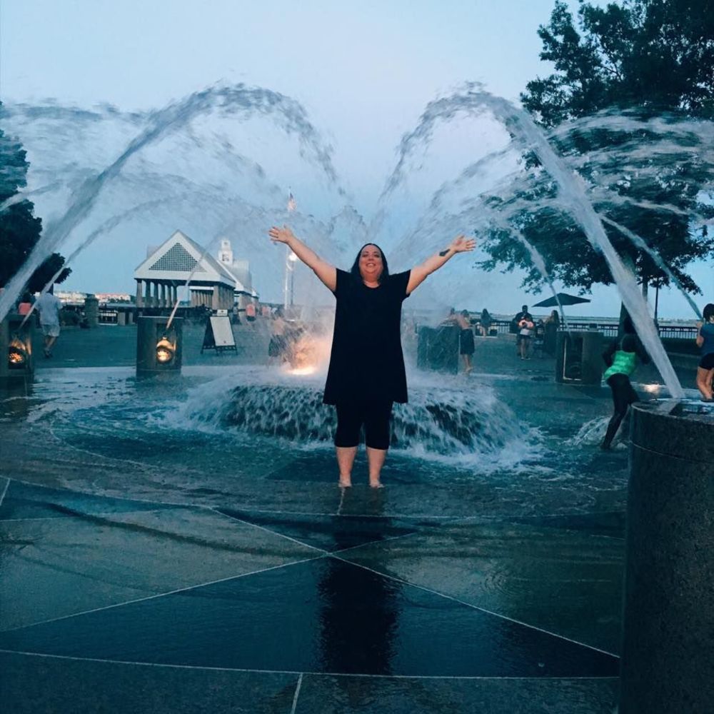 Meet your Posher, Deneen