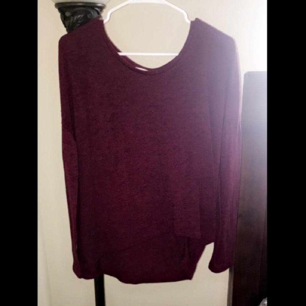 Maroon Opd Navy Top