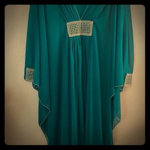 Women blue batwing dress, brand with good offer.