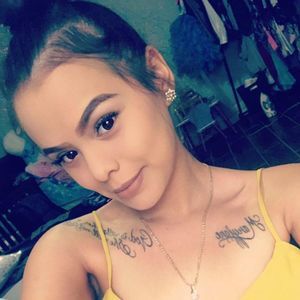 Meet your Posher, Virginia