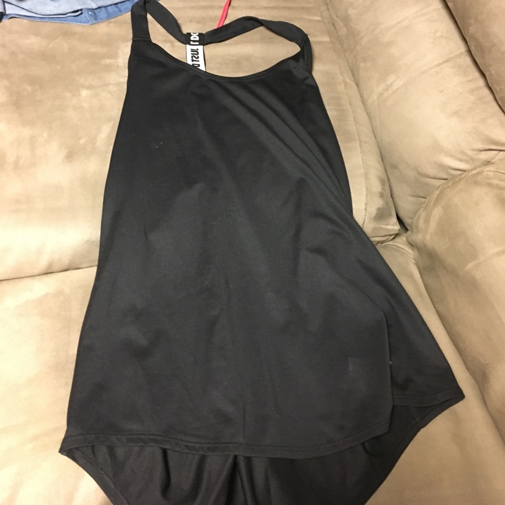 Black athletic tank top