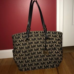 Signature Michael Kors Tote Bag