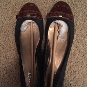 Brand new Ann Taylor flats