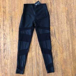 Onzie Bondage Leggings S/M