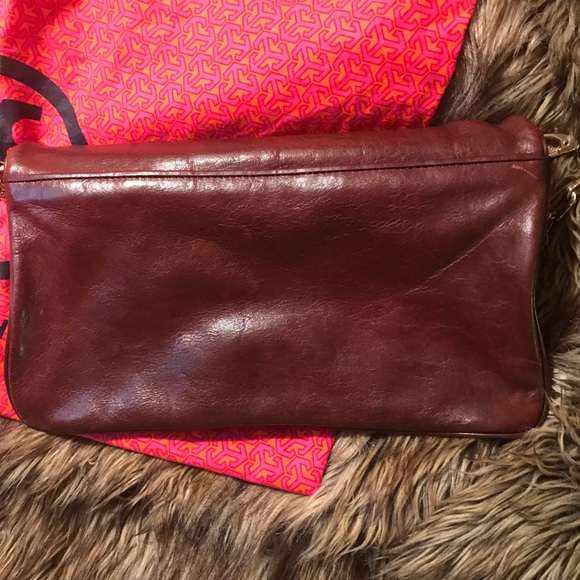 💯Auth Tory Burch Reva Bombe Clutch w strap - Picture 6 of 8