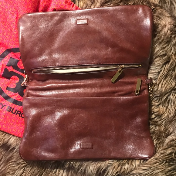 💯Auth Tory Burch Reva Bombe Clutch w strap - Picture 7 of 8