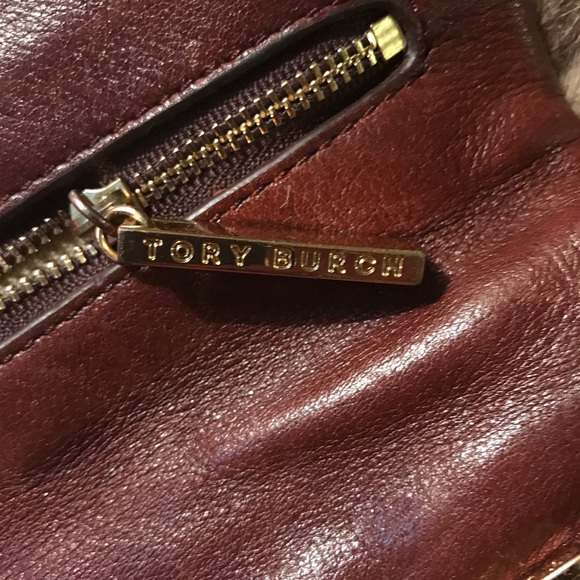 💯Auth Tory Burch Reva Bombe Clutch w strap - Picture 8 of 8