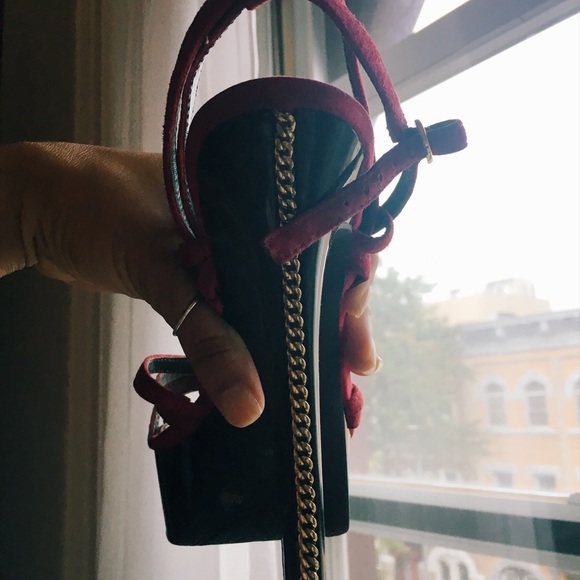 Red 🔥🌹 Strapped Jessica Simpson's - Picture 2 of 2