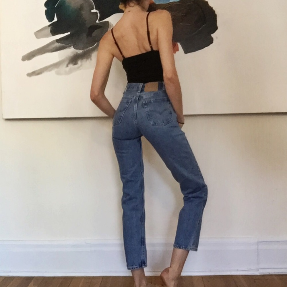 🚫SOLD🚫🌸Vtg 501 Student Fit Medium Wash Levi’s - Picture 4 of 8