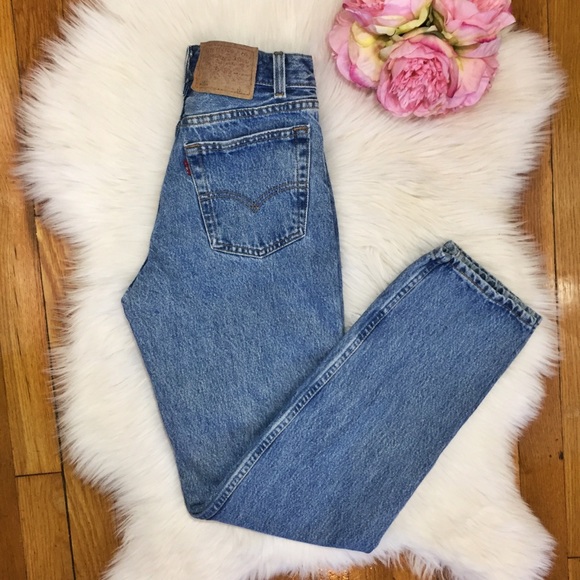 🚫SOLD🚫🌸Vtg 501 Student Fit Medium Wash Levi’s - Picture 8 of 8