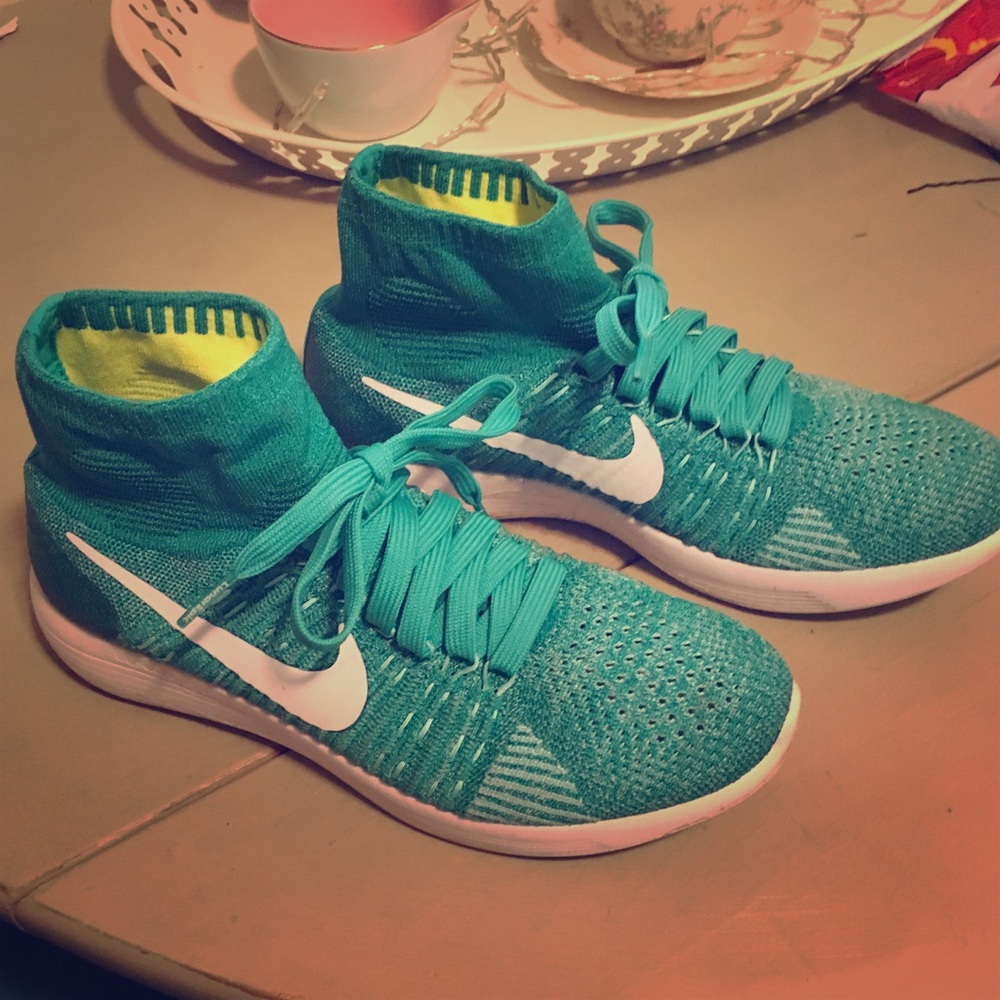 Nike Lunarlon LunarEpic womens running shoes