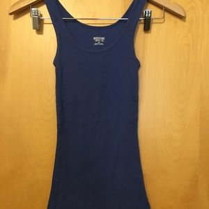 Blue tank top