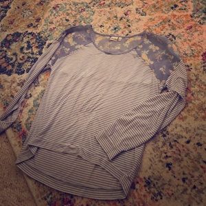 Fun blouse for fall
