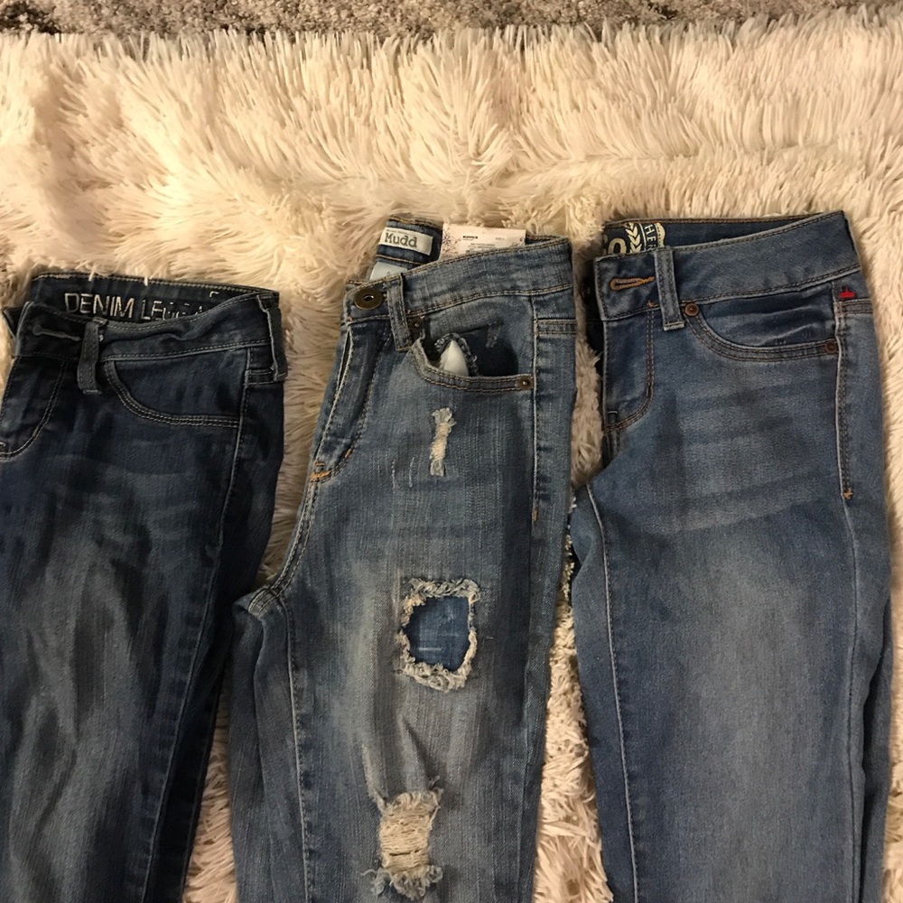 Jeans - Picture 3 of 3