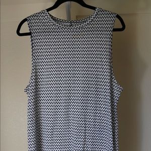 Billabong - Black/White Chevron Pattern Dress