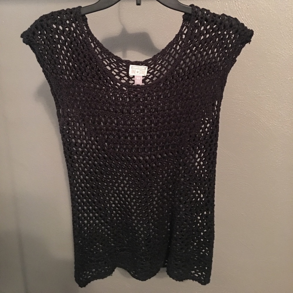 Black knitted top
